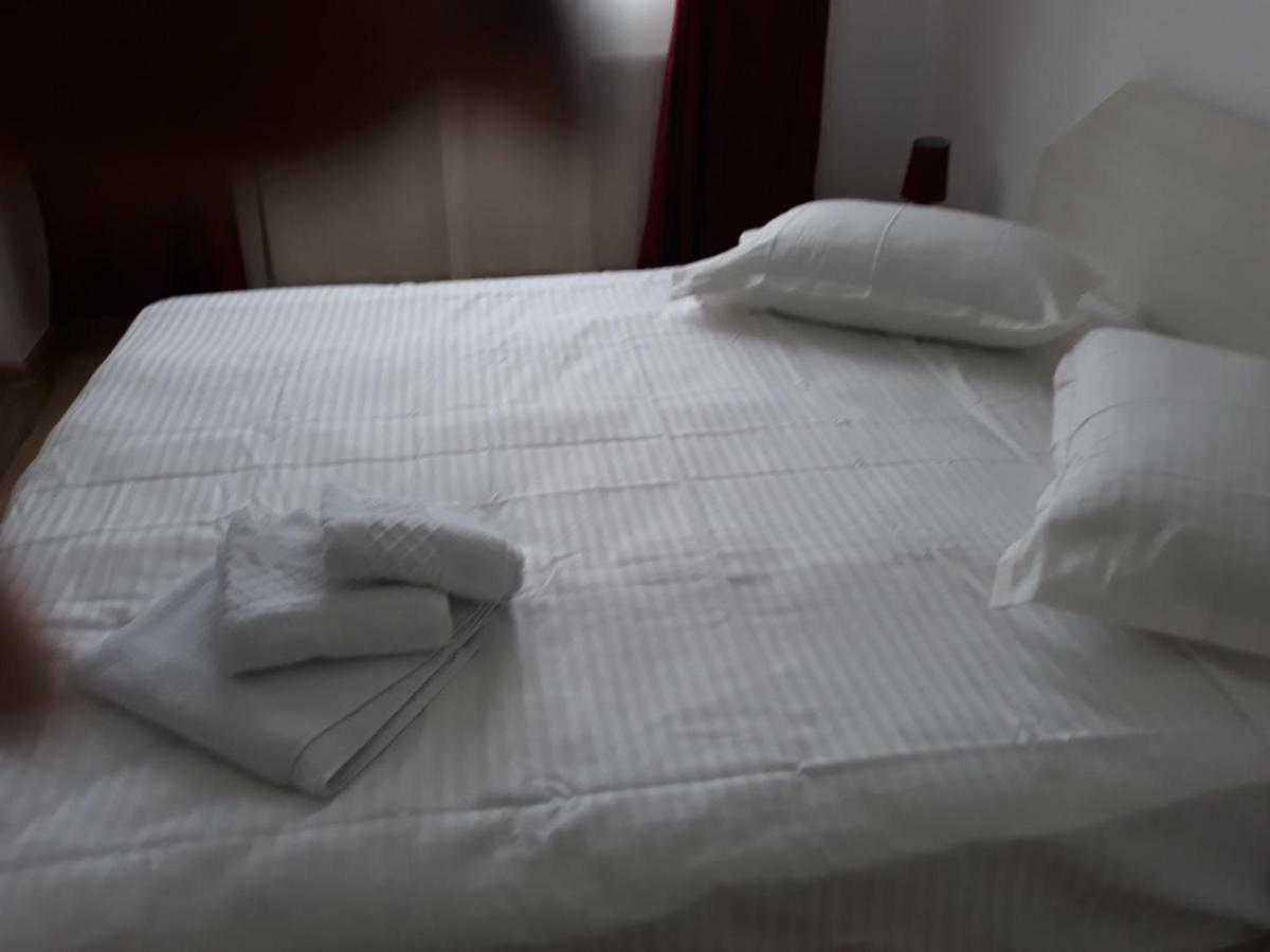 Apartament Coresi ブラショフ エクステリア 写真